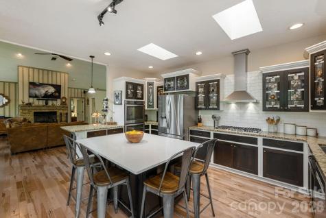 149 Hiwassee Road Lake Toxaway NC 28747