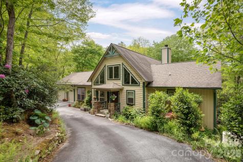 149 Hiwassee Road Lake Toxaway NC 28747