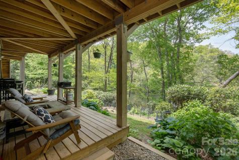 149 Hiwassee Road Lake Toxaway NC 28747