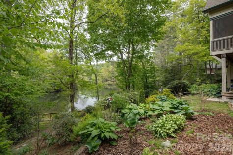 149 Hiwassee Road Lake Toxaway NC 28747