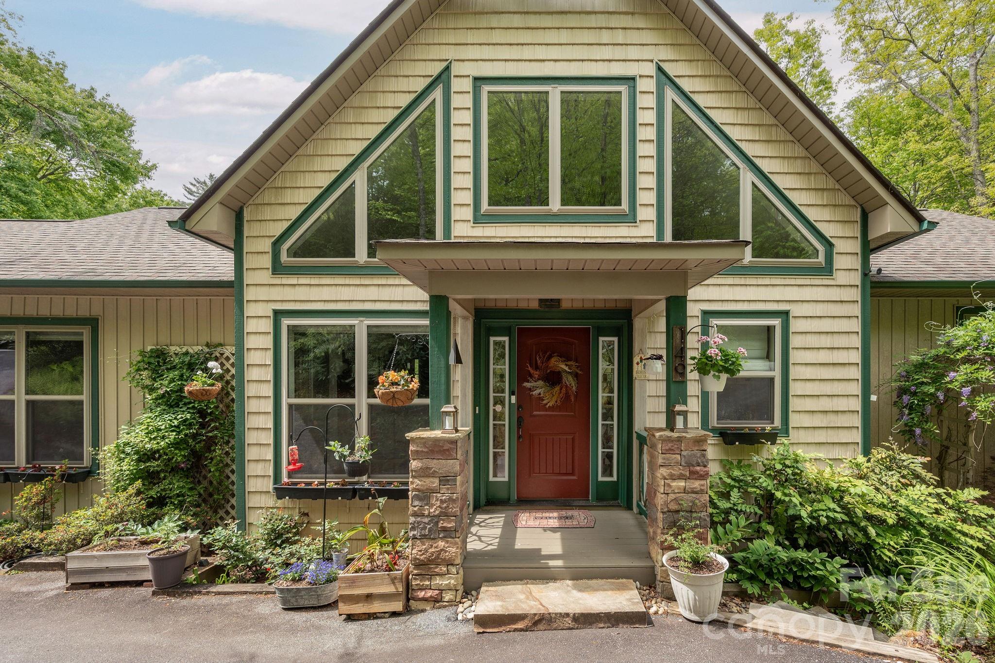 149 Hiwassee Road Lake Toxaway NC 28747