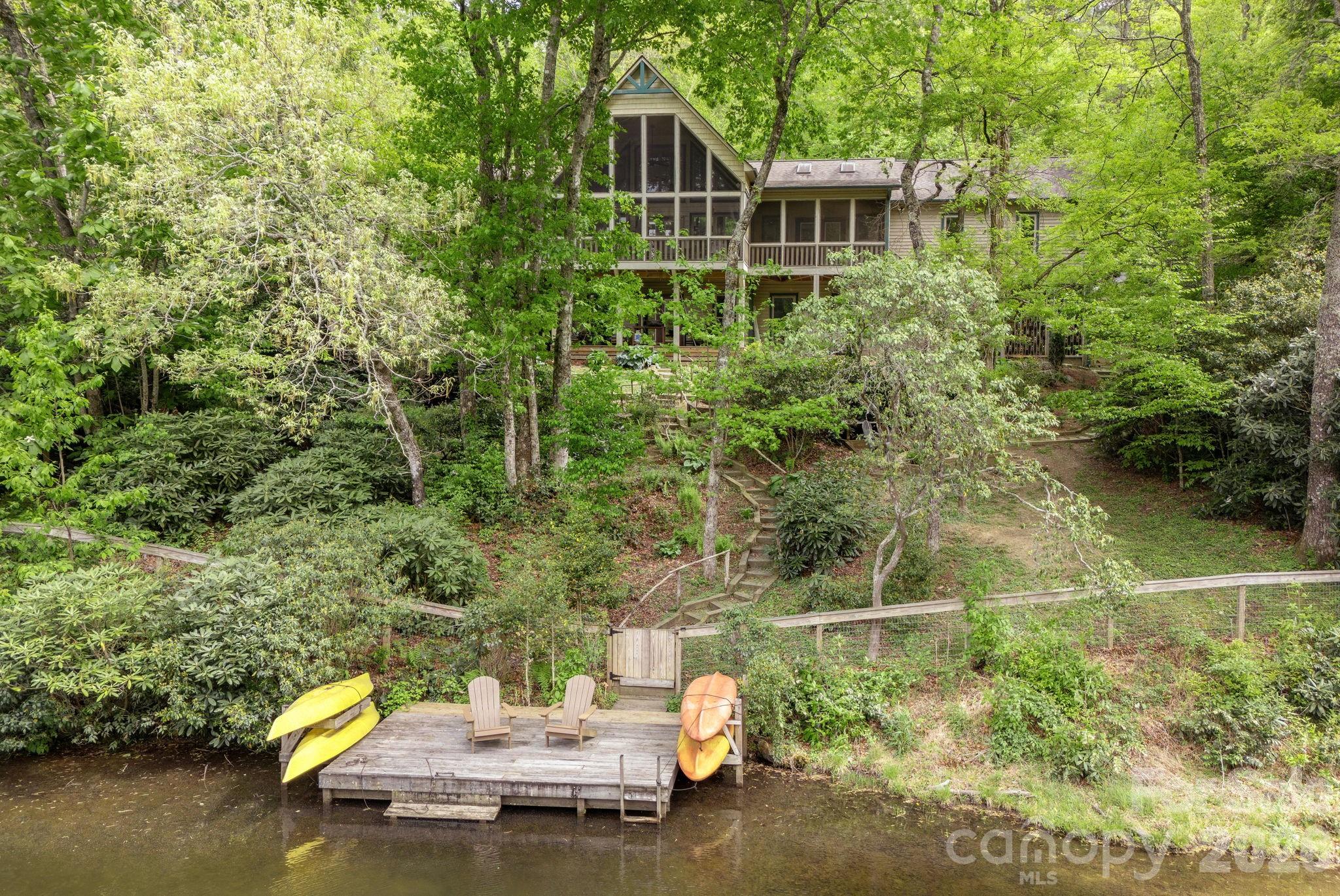 149 Hiwassee Road Lake Toxaway NC 28747