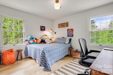 92 Rose Hill Road Asheville NC 28803