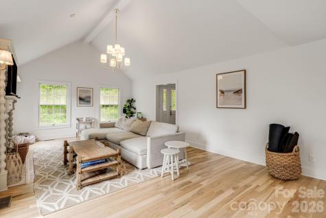 92 Rose Hill Road Asheville NC 28803