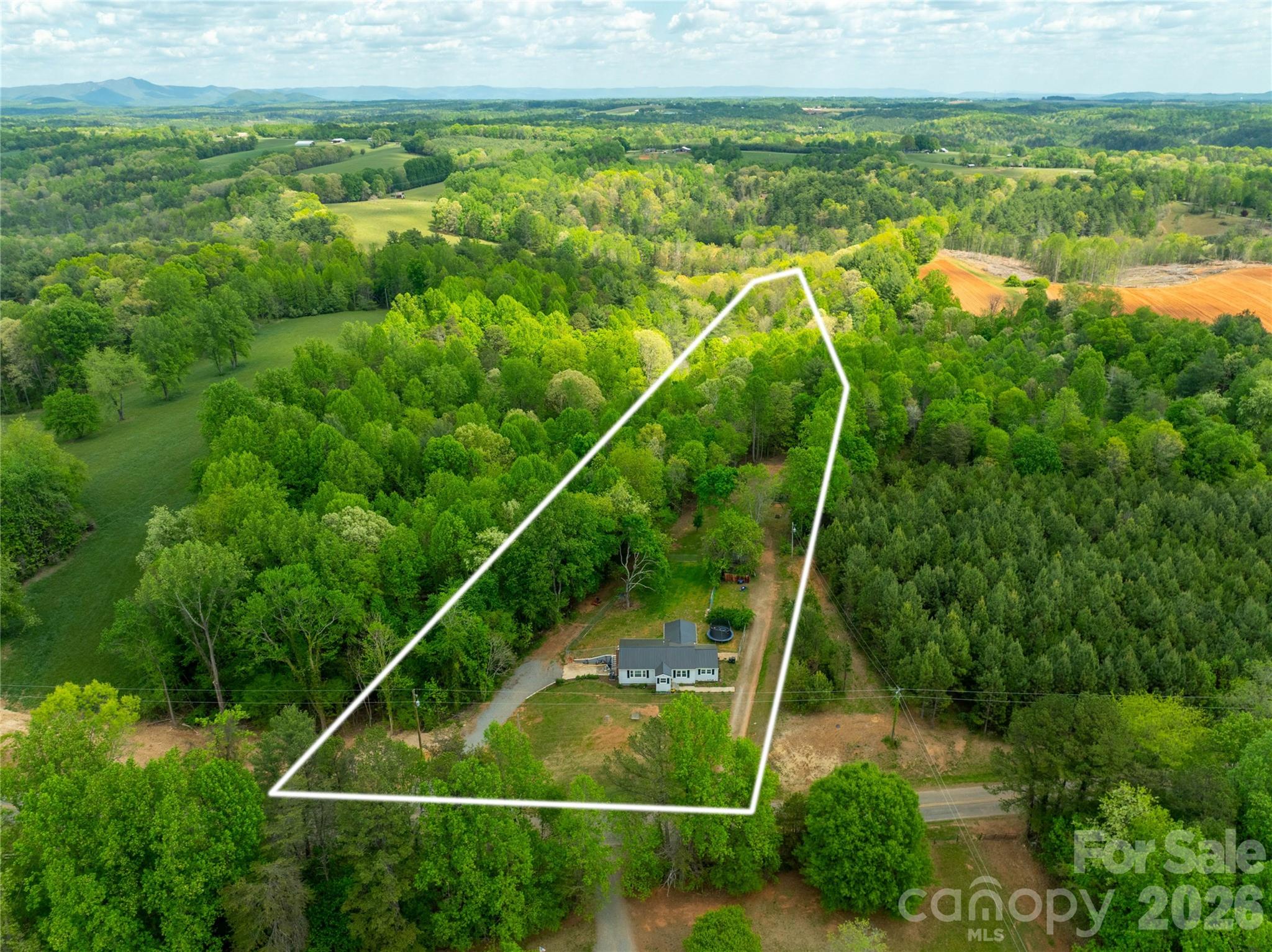 379 Pat Nixon Road State Road NC 28676