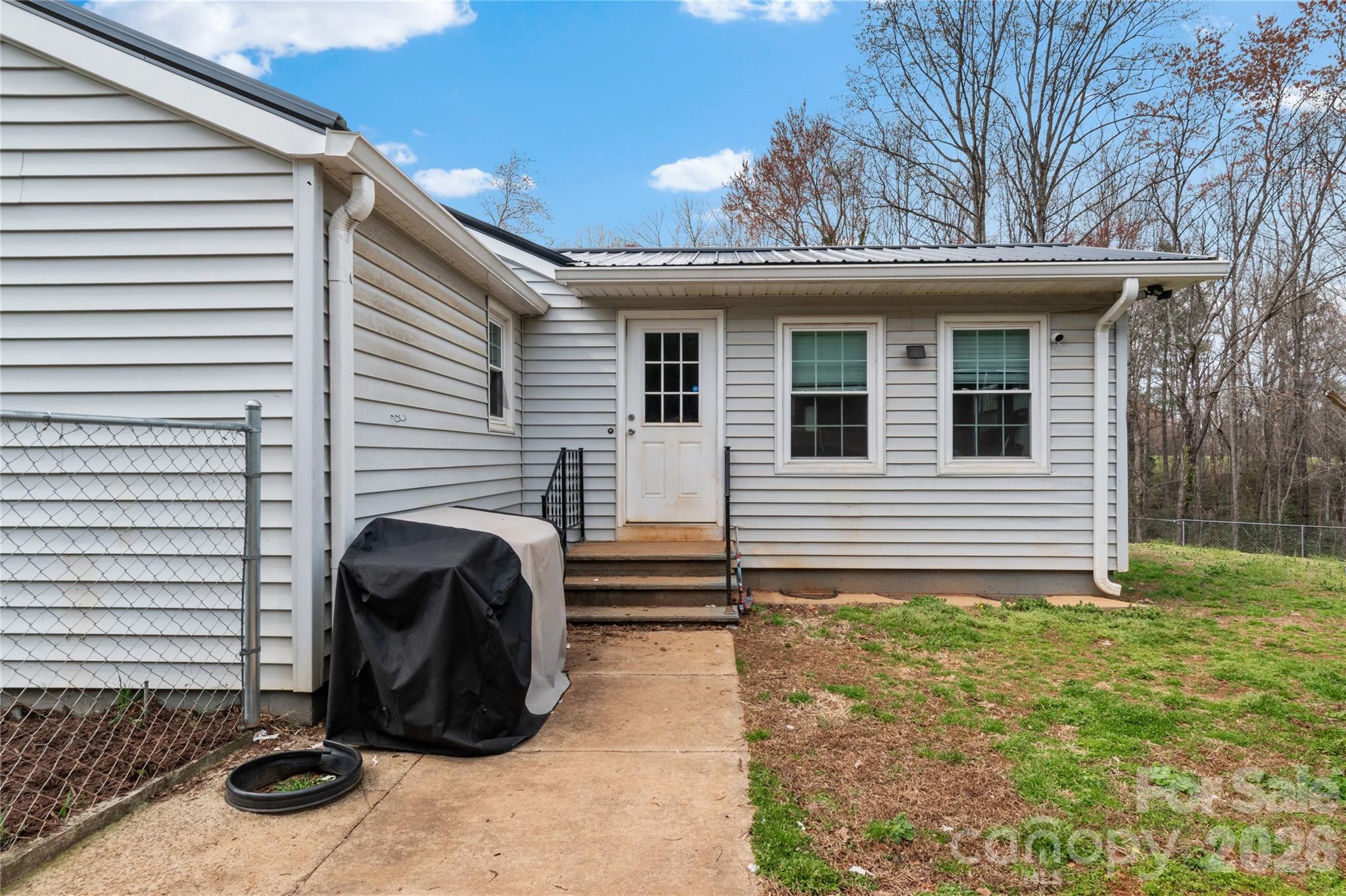 379 Pat Nixon Road State Road NC 28676
