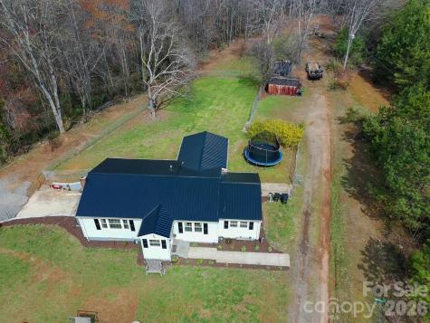 379 Pat Nixon Road State Road NC 28676