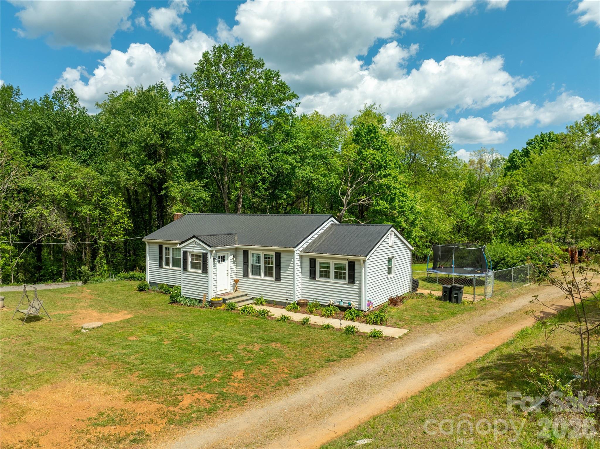379 Pat Nixon Road State Road NC 28676