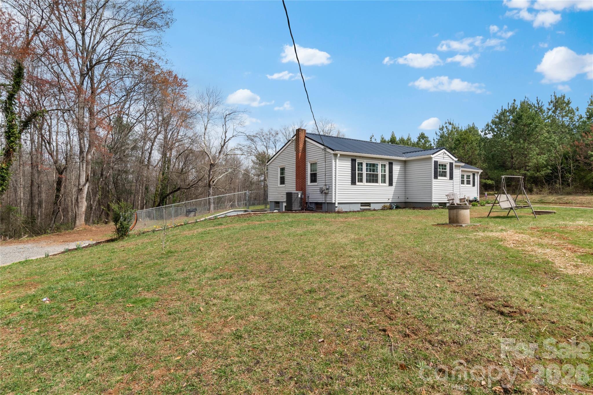379 Pat Nixon Road State Road NC 28676