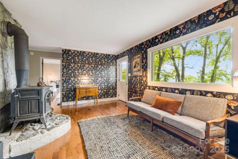 90 Reed Road Asheville NC 28805