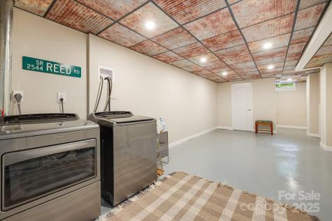 90 Reed Road Asheville NC 28805