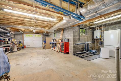 90 Reed Road Asheville NC 28805