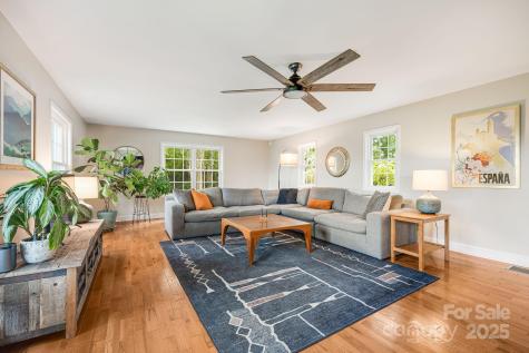 90 Reed Road Asheville NC 28805