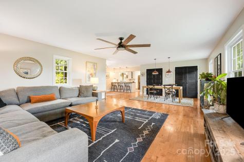 90 Reed Road Asheville NC 28805