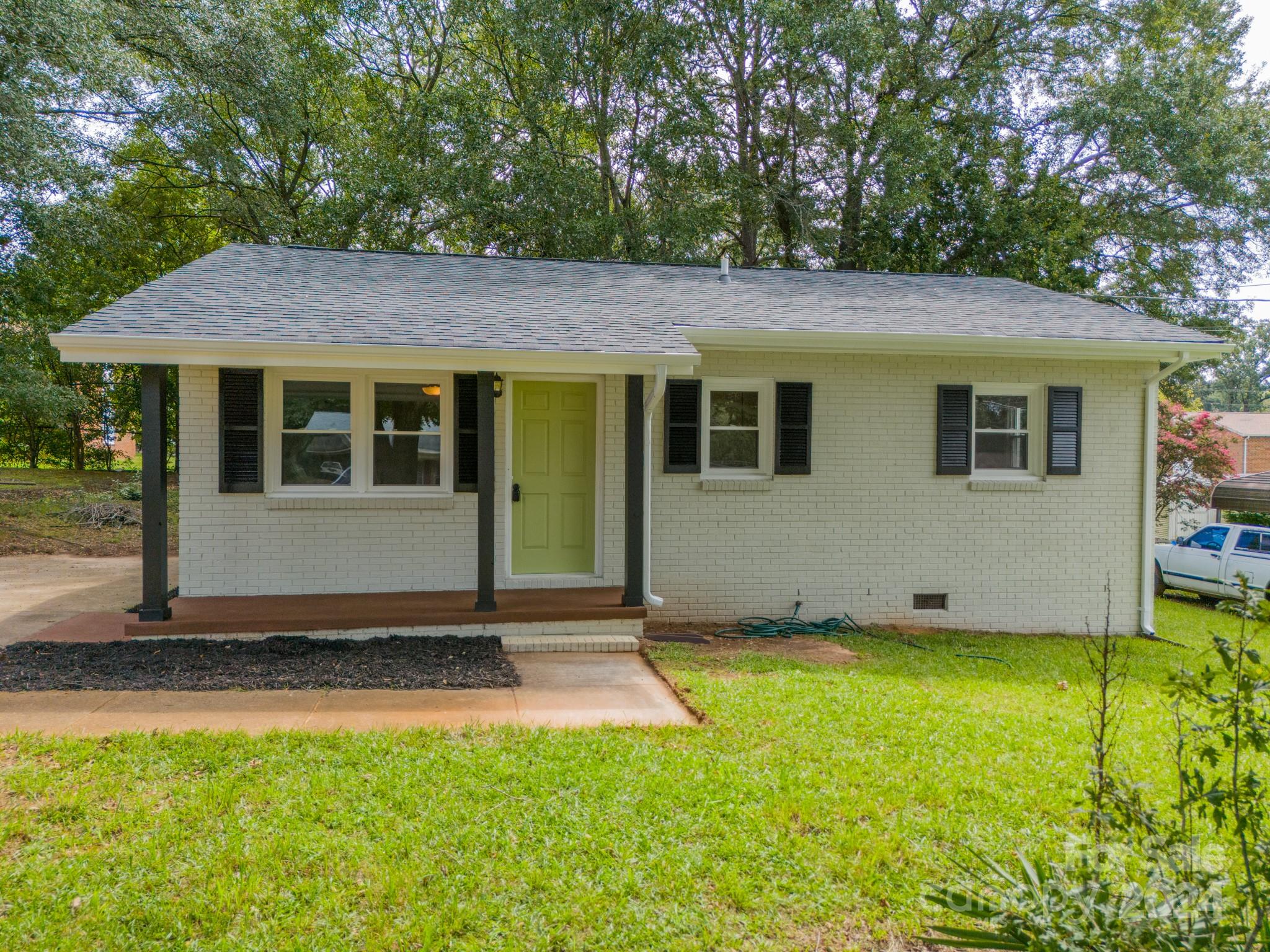 1328 Newton Street Shelby NC 28150
