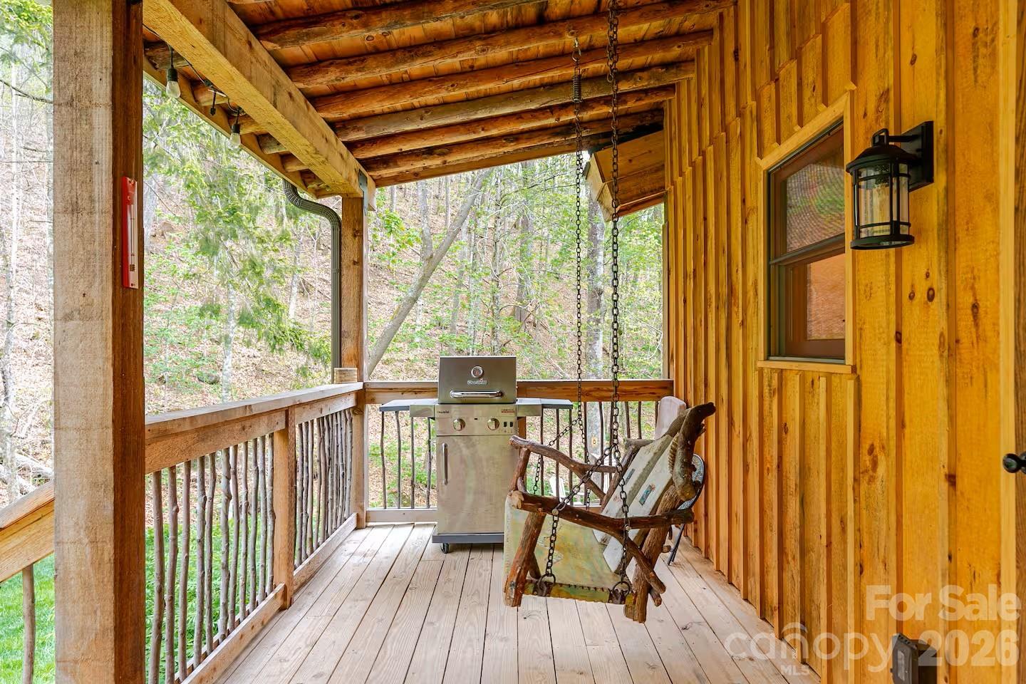 635/634 Little Horse Creek Newland NC 28657