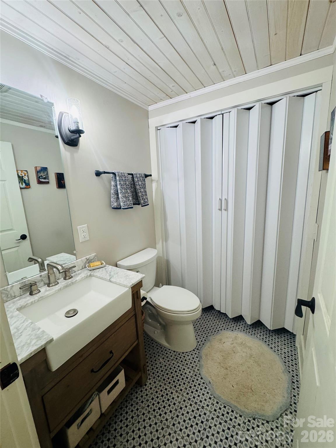 635/634 Little Horse Creek Newland NC 28657