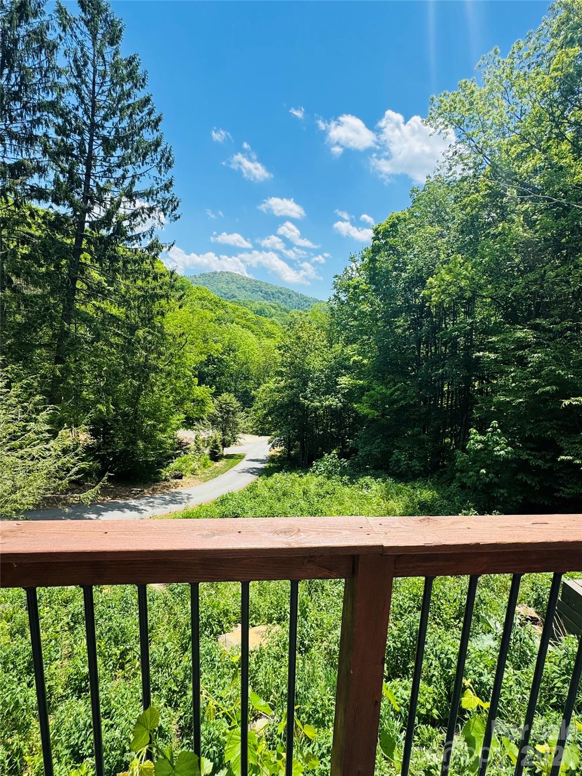 635/634 Little Horse Creek Newland NC 28657