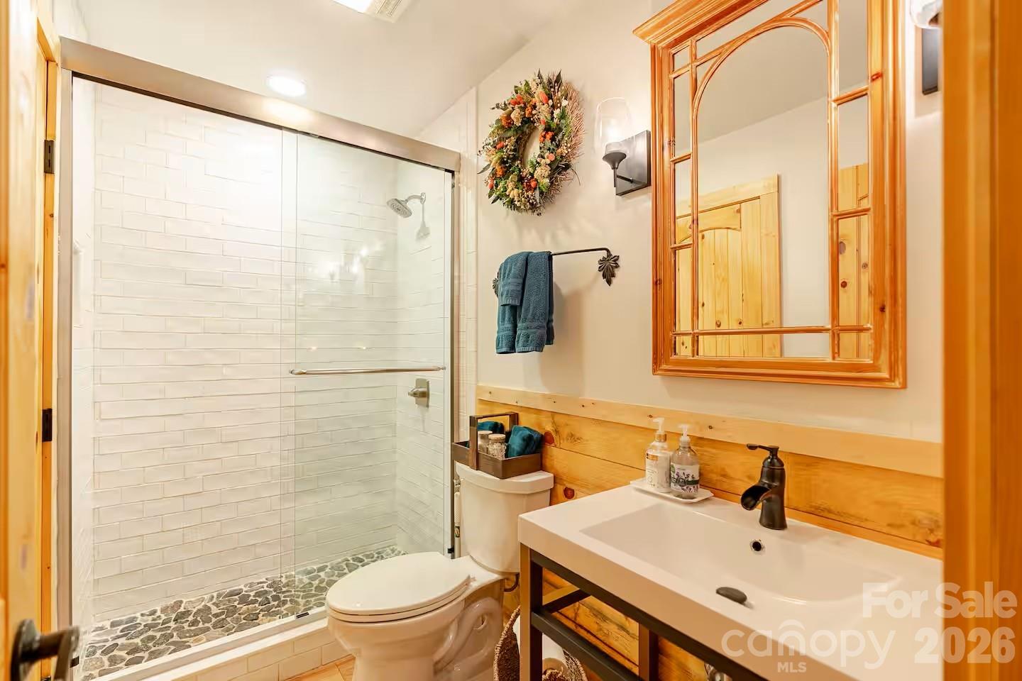 635/634 Little Horse Creek Newland NC 28657