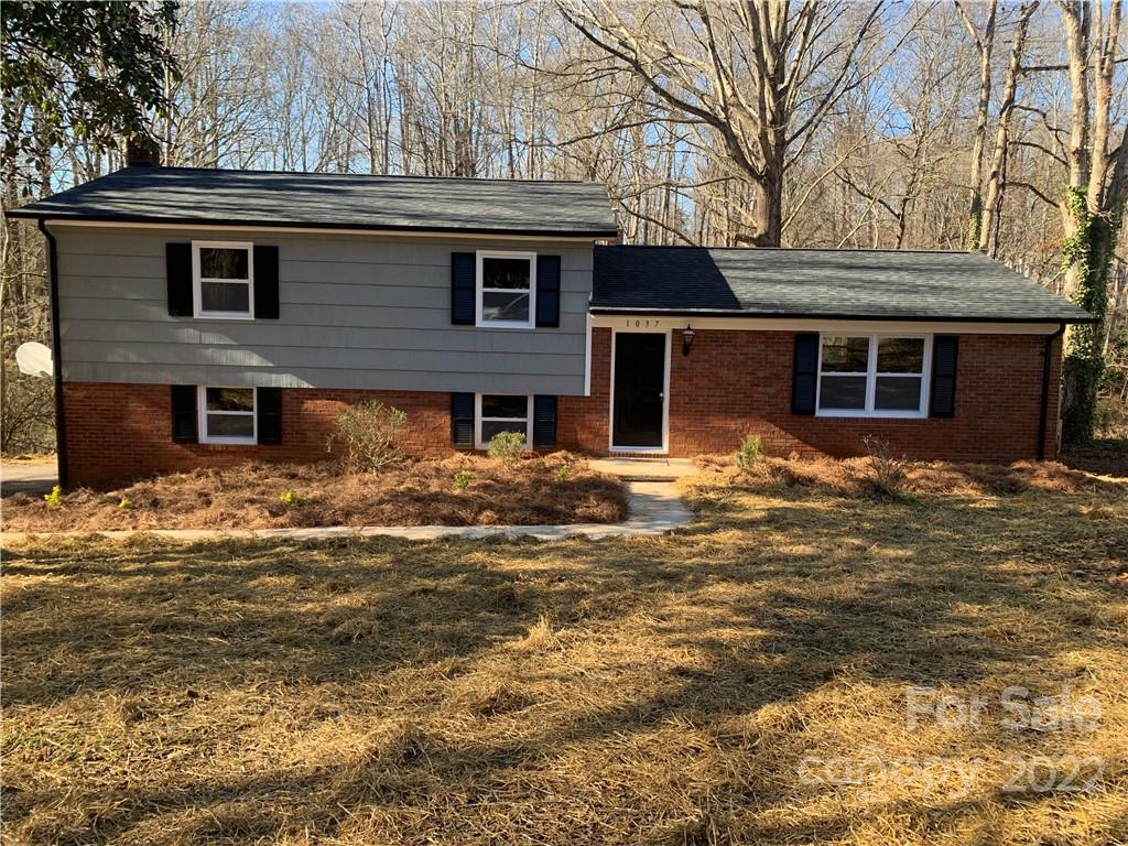 1037 W 1st Street Newton NC 28658