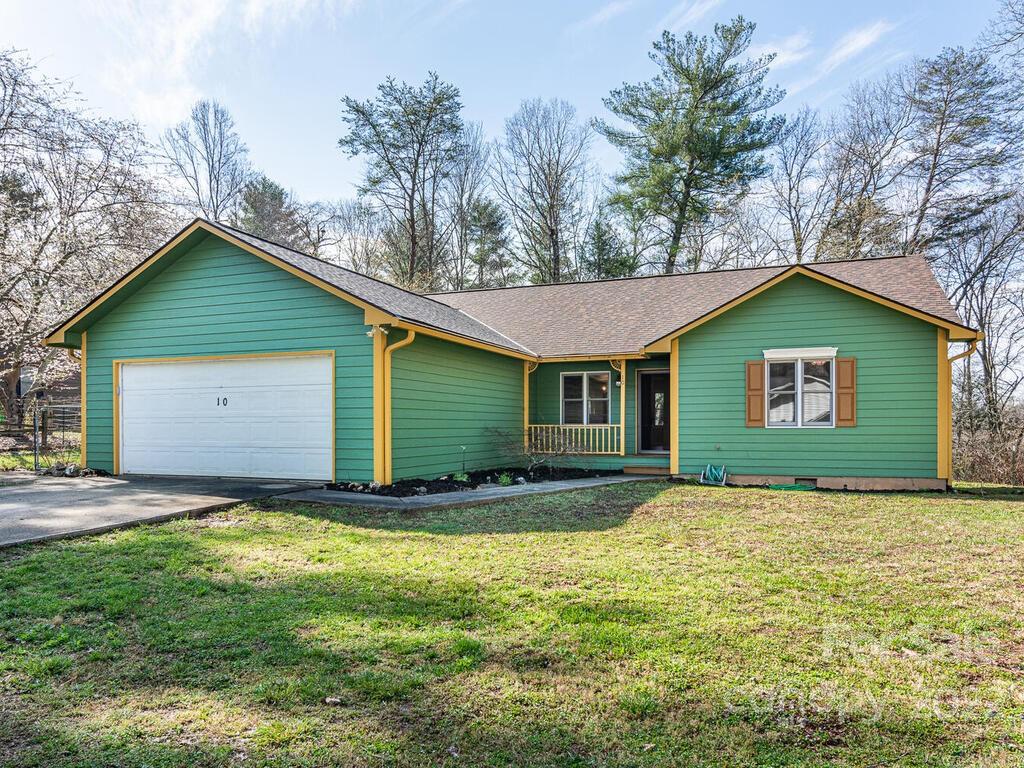 10 Bethany Woods Drive Asheville NC 28805