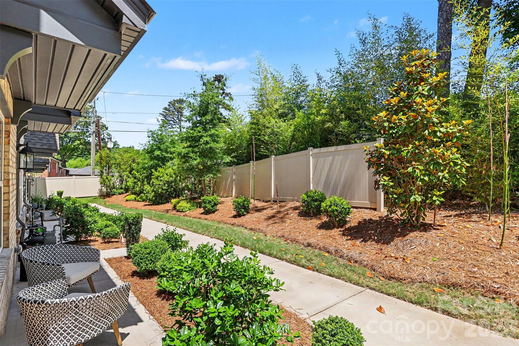 7017 Running Spring Drive Charlotte NC 28205