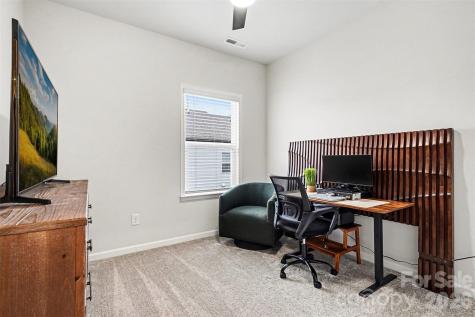 7017 Running Spring Drive Charlotte NC 28205