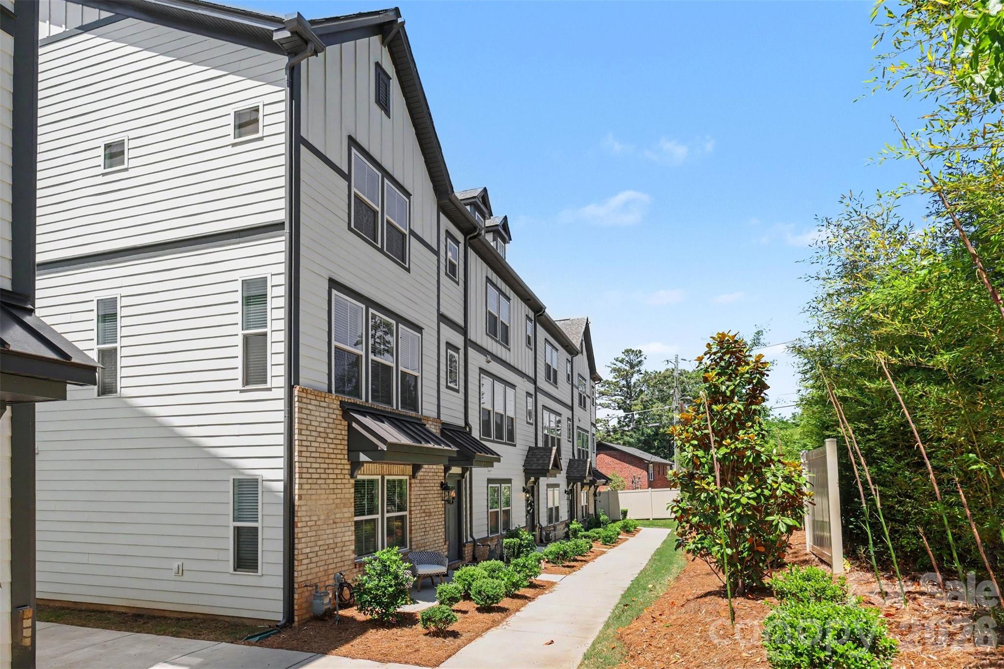 7017 Running Spring Drive Charlotte NC 28205