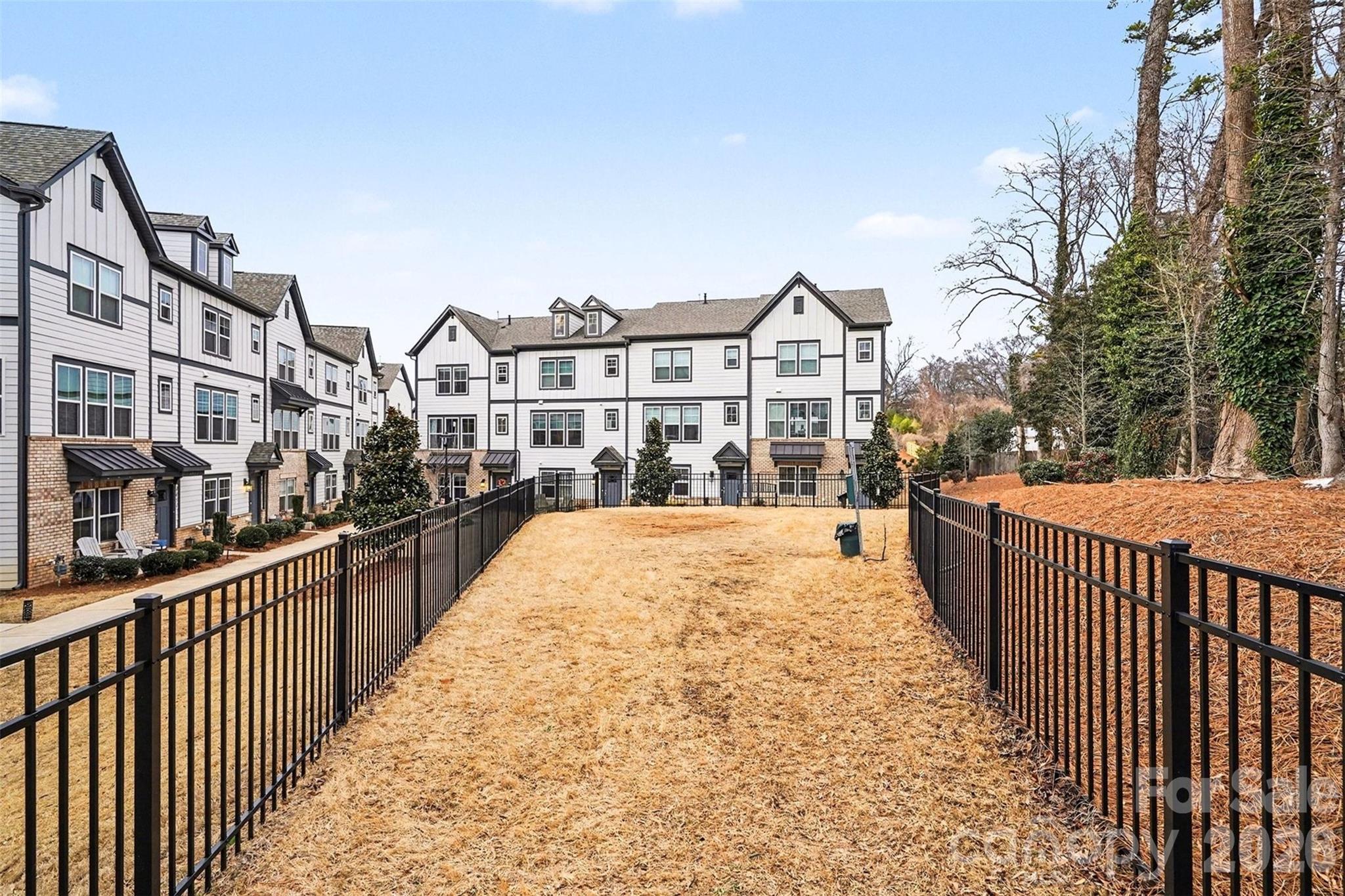 7017 Running Spring Drive Charlotte NC 28205