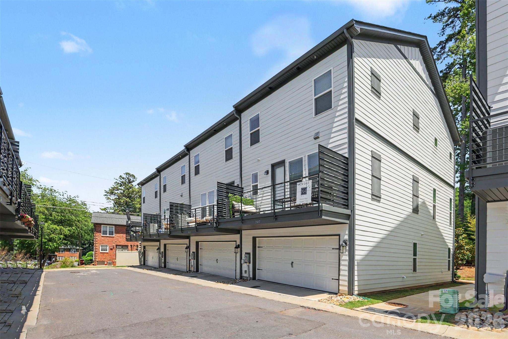 7017 Running Spring Drive Charlotte NC 28205