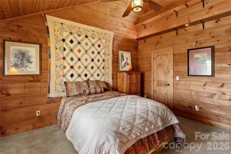 343 Chestnut Village Lane Mars Hill NC 28754