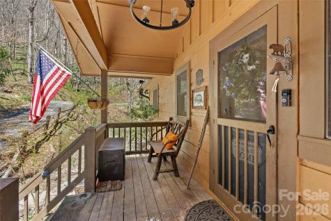 343 Chestnut Village Lane Mars Hill NC 28754