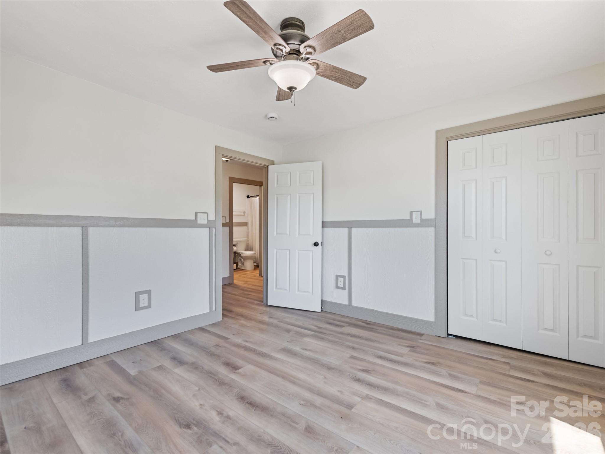 13 Depot Street Clyde NC 28721