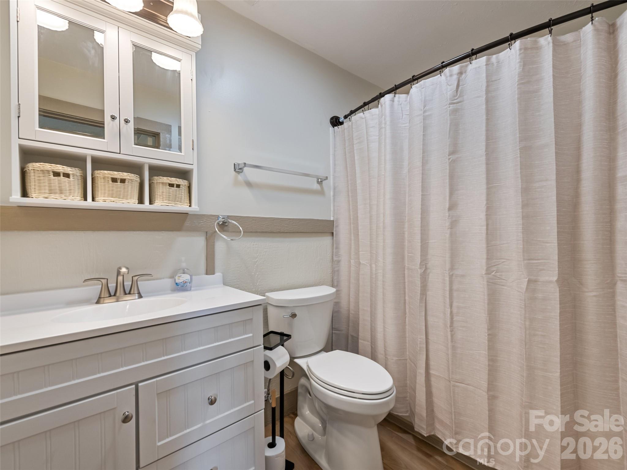 13 Depot Street Clyde NC 28721