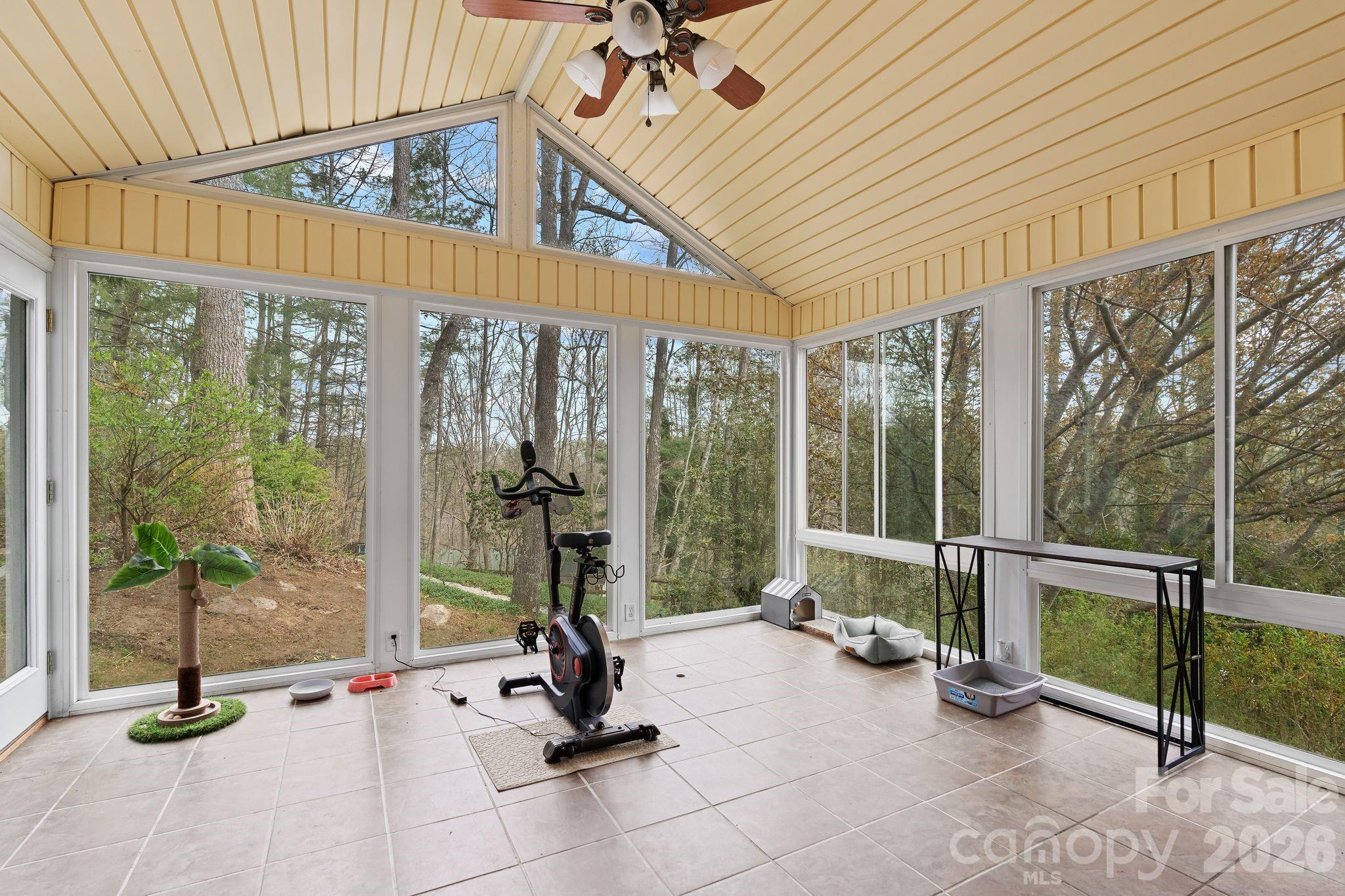 432 Hunters Glen Lane Hendersonville NC 28739