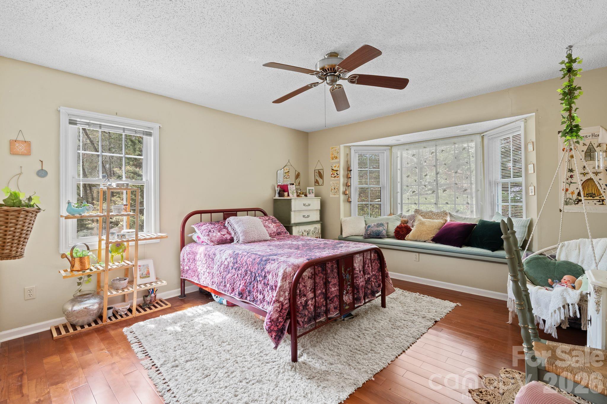 432 Hunters Glen Lane Hendersonville NC 28739