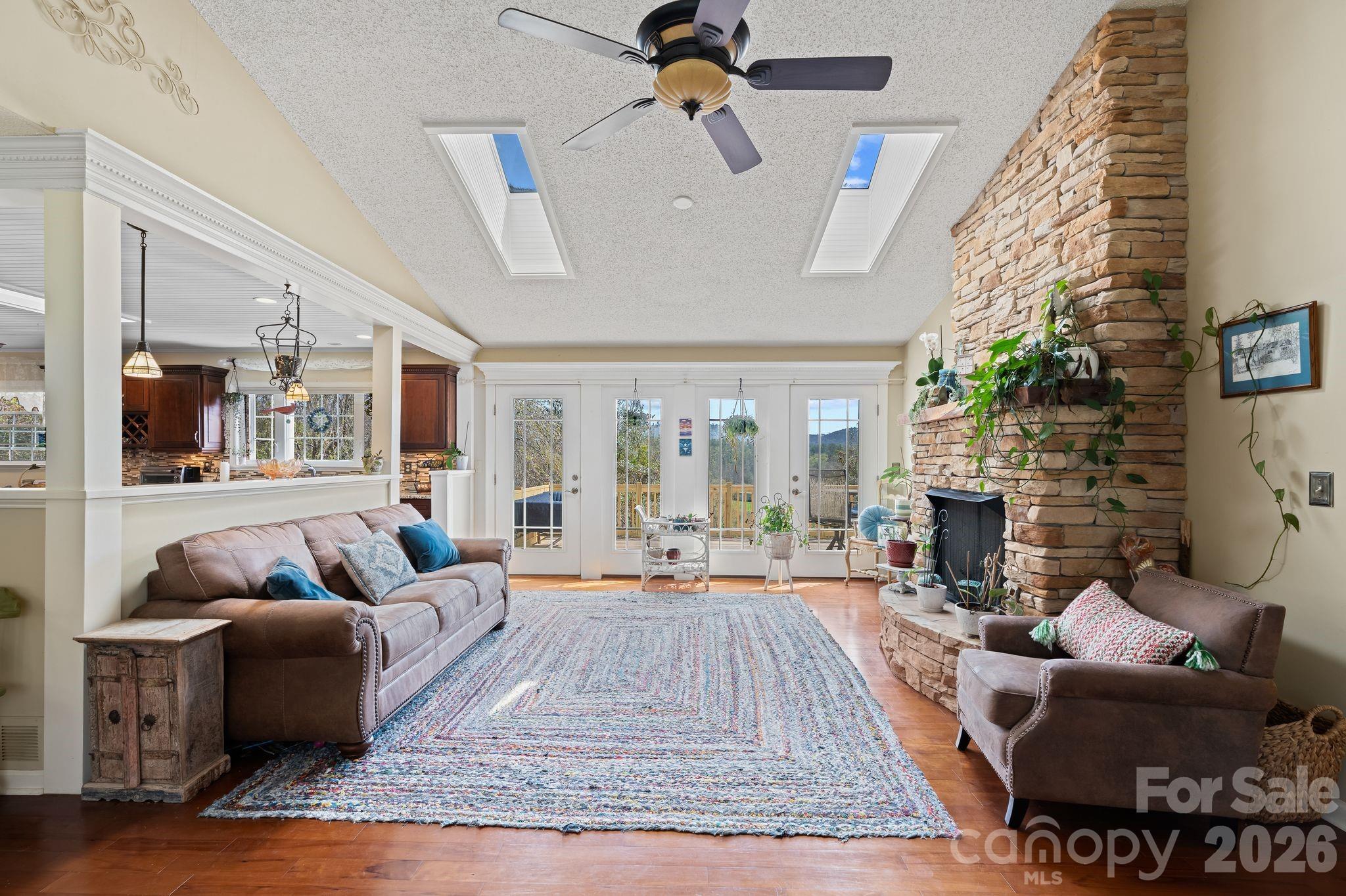 432 Hunters Glen Lane Hendersonville NC 28739