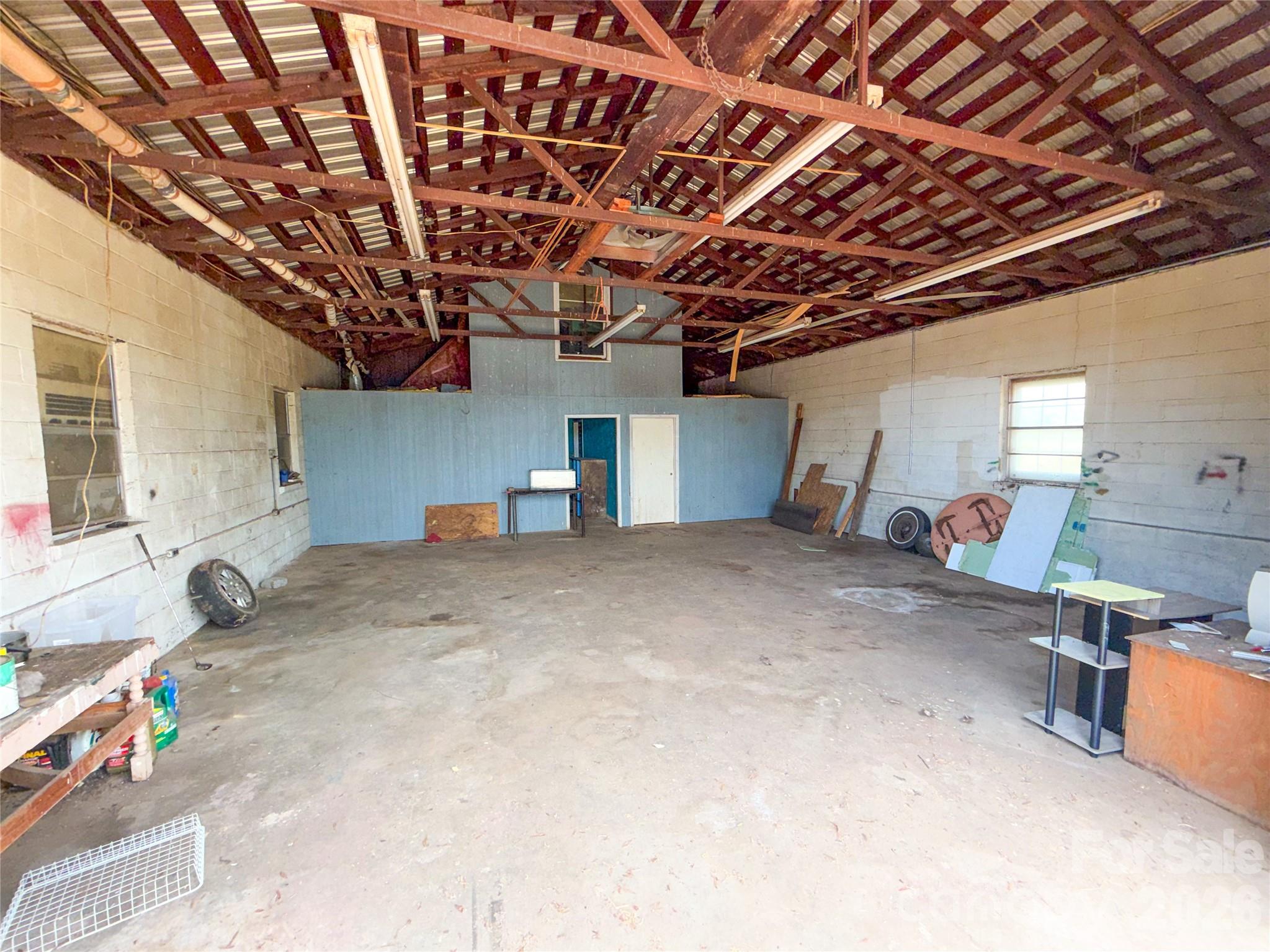 3895 Needmore Road Woodleaf NC 27054