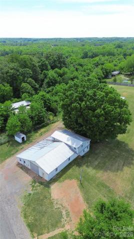 3895 Needmore Road Woodleaf NC 27054