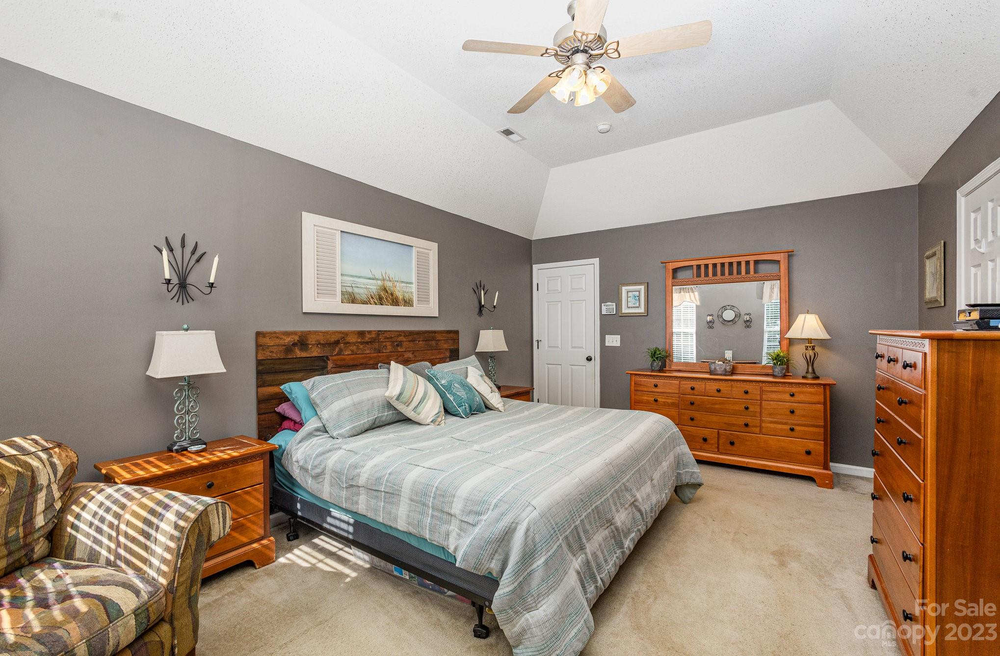 12325 Creektree Court Charlotte NC 28278