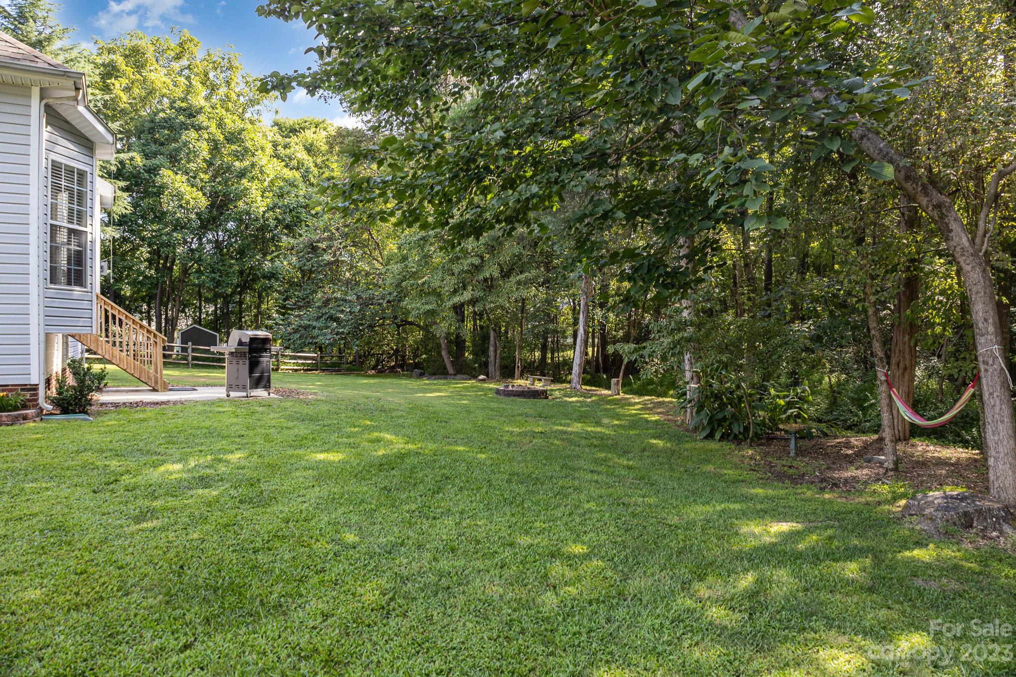 12325 Creektree Court Charlotte NC 28278
