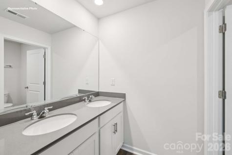 5131 Shallow Brook Drive Charlotte NC 28215
