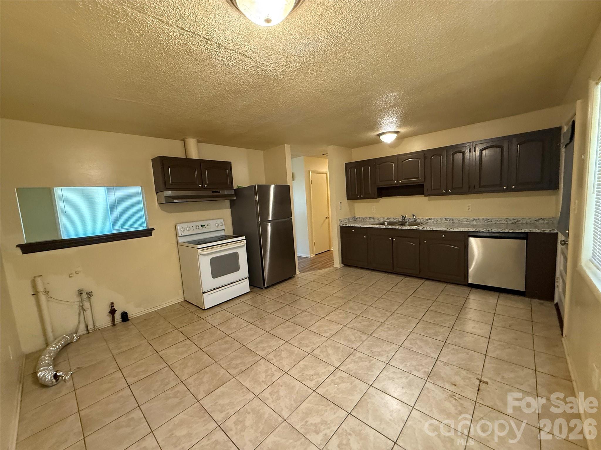 4101 Foxford Place Charlotte NC 28215