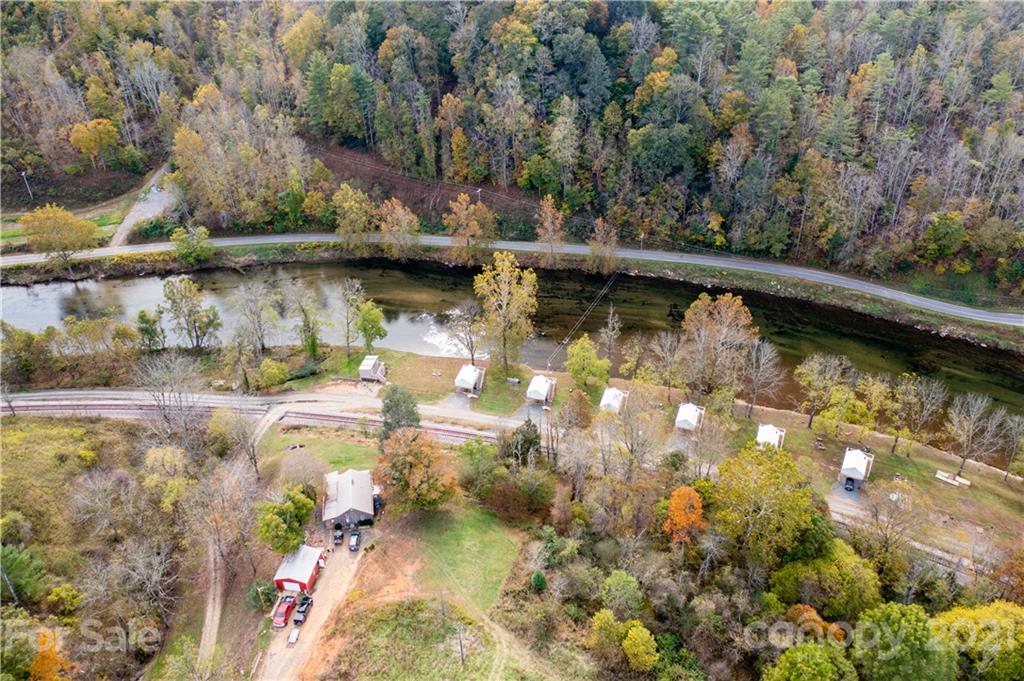 4904 Whitson Branch Road Green Mountain NC 28740