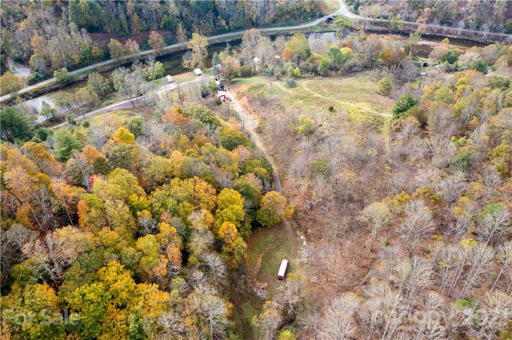 4904 Whitson Branch Road Green Mountain NC 28740