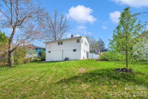 8 N Pershing Road Asheville NC 28805