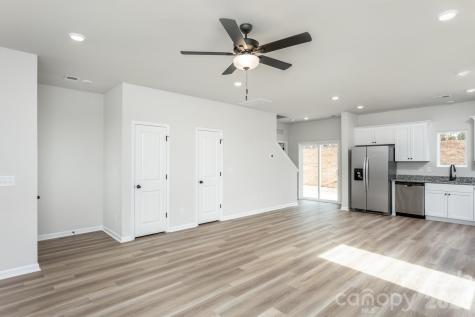 3417 Robindale Drive Winston Salem NC 27127