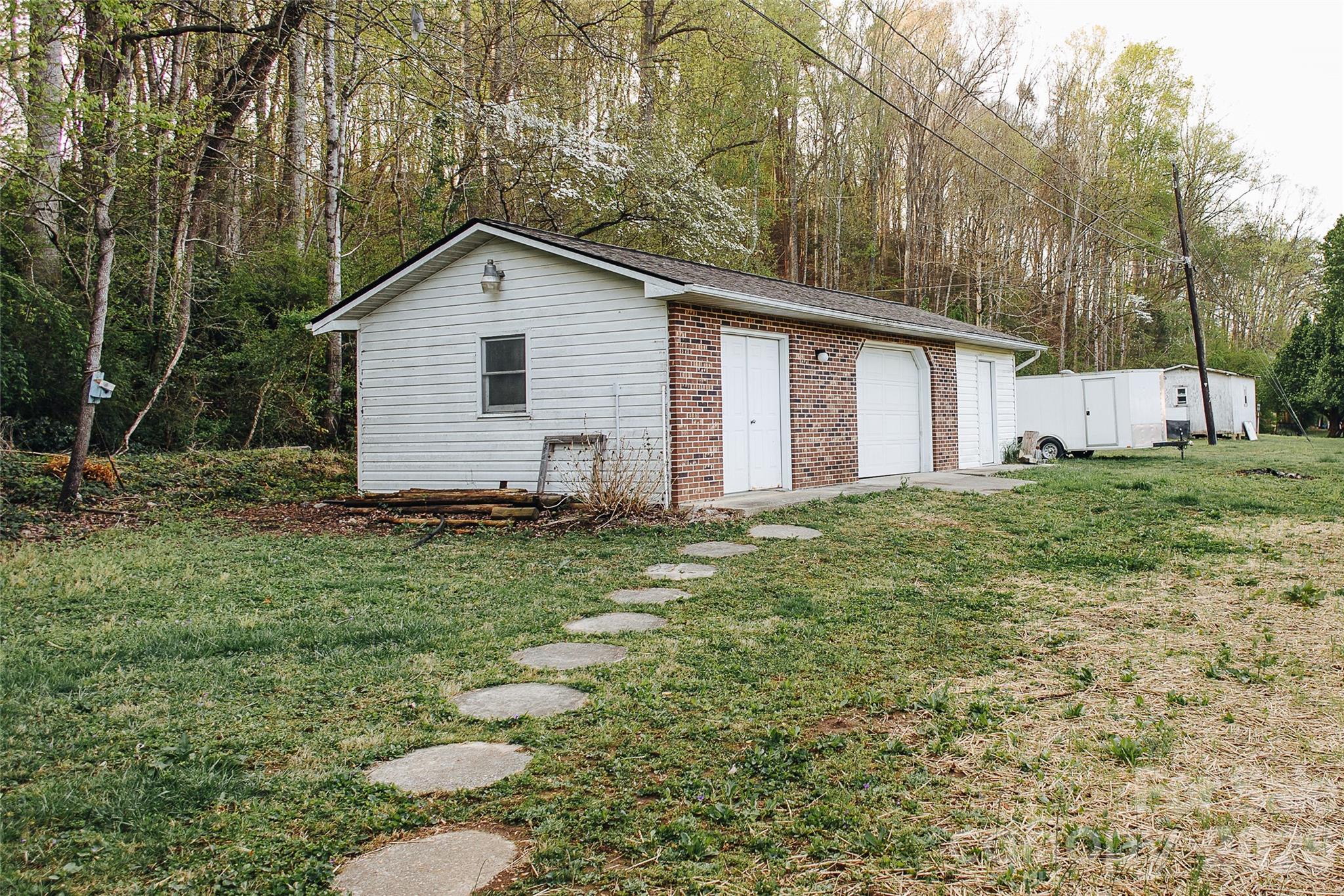 205 Bond Street Marion NC 28752