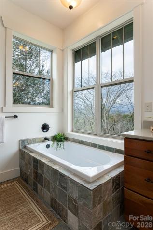 14 Sunset Drive Asheville NC 28804