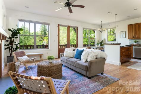 14 Sunset Drive Asheville NC 28804